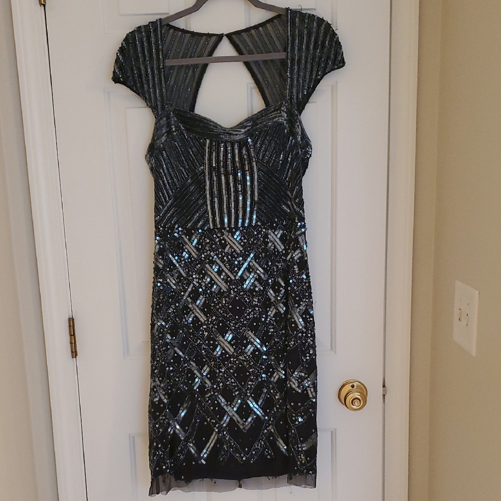 Adrianna Papell Black and Silver Embellished Backless Dress